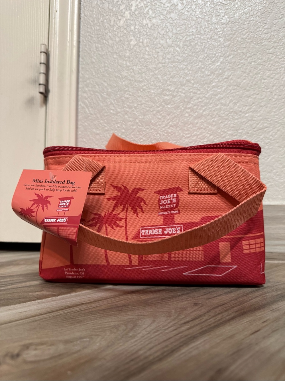 Trader Joe’s Mini Insulated Lunch Bag - Orange/Peach